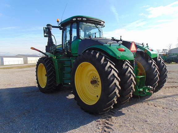 Image of John Deere 9520R equipment image 4