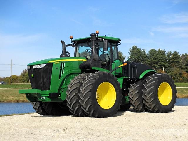 Image of John Deere 9520R equipment image 4