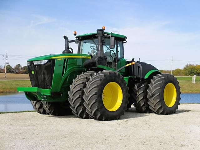 Image of John Deere 9520R equipment image 2