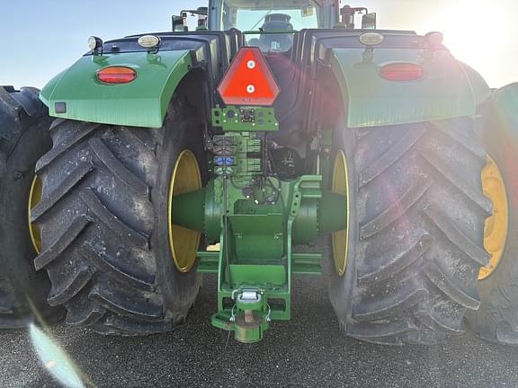 Image of John Deere 9520R equipment image 4