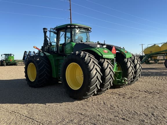 Image of John Deere 9520R equipment image 3