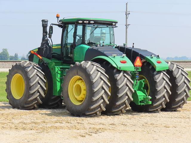 Image of John Deere 9520R equipment image 2