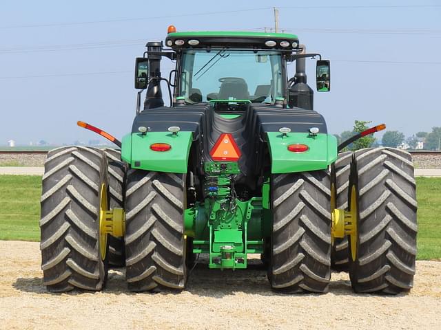 Image of John Deere 9520R equipment image 3