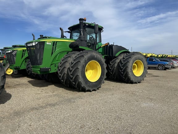 2020 John Deere 9520R Equipment Image0