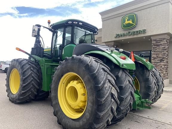 Image of John Deere 9520R equipment image 3