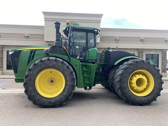 Image of John Deere 9520R equipment image 1