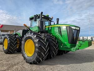 2020 John Deere 9520R Image