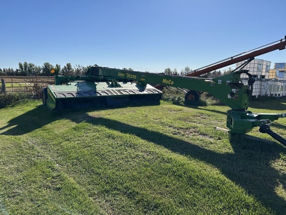 2020 John Deere 956 Equipment Image0