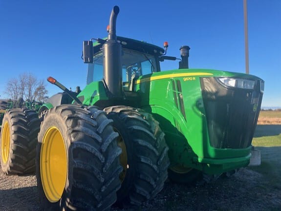 2020 John Deere 9570R Equipment Image0