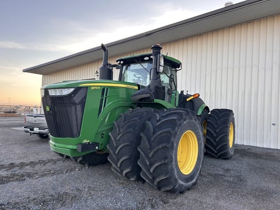 2020 John Deere 9570R Equipment Image0