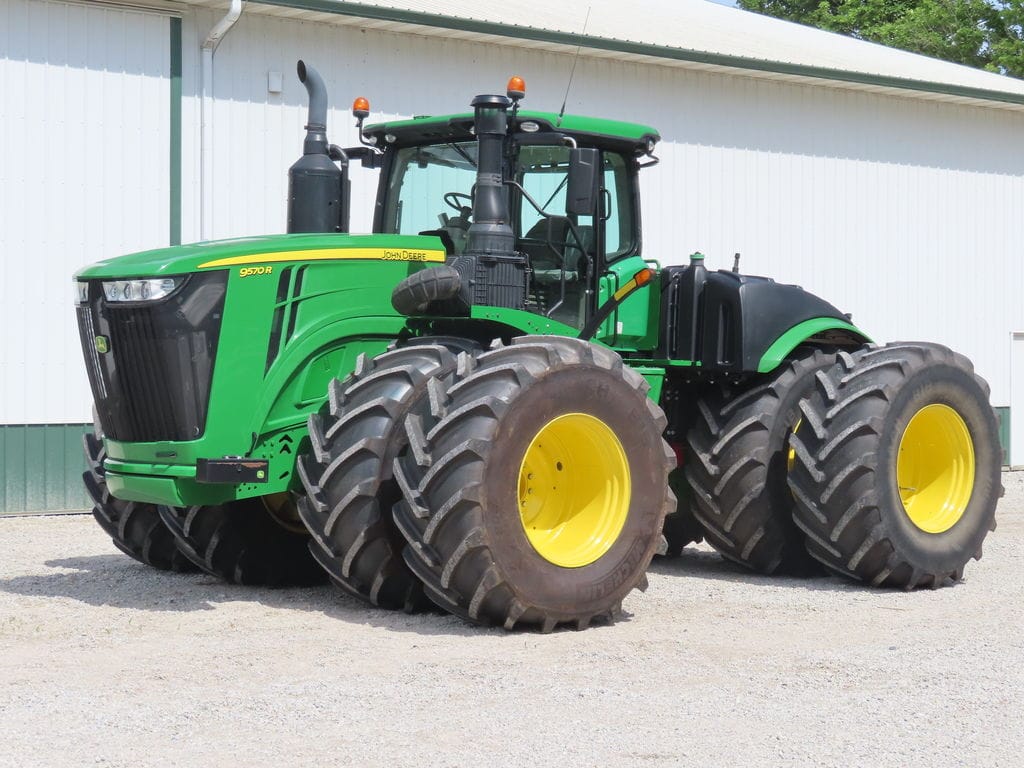 2020 John Deere 9570R Equipment Image0