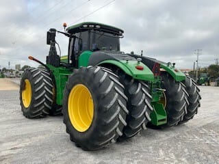 2020 John Deere 9570R Equipment Image0