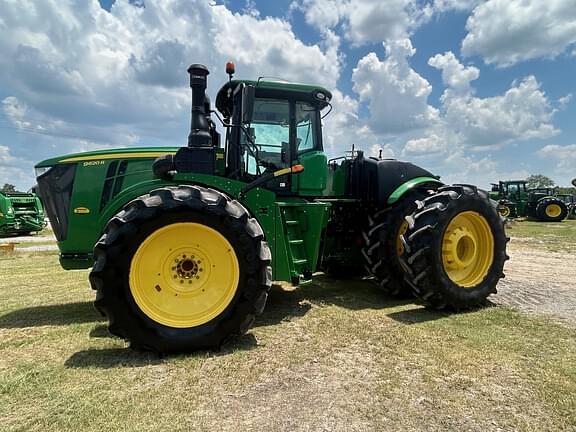 Image of John Deere 9620R equipment image 3