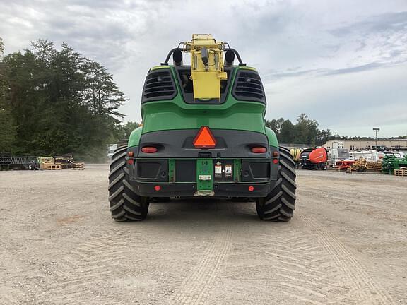 Image of John Deere 9700 equipment image 3