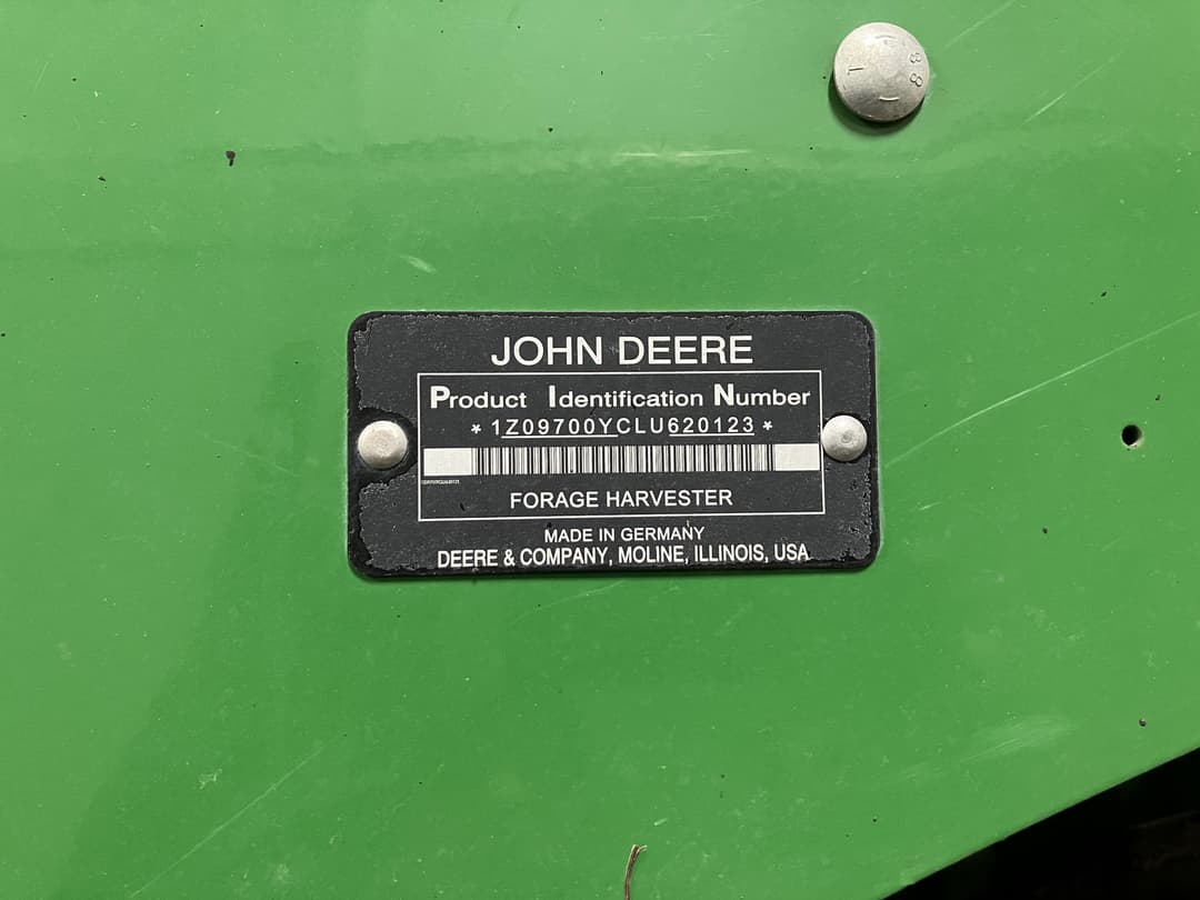 Image of John Deere 9700 Image 1