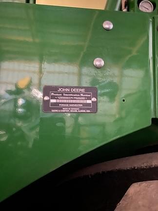 Image of John Deere 9800 equipment image 1