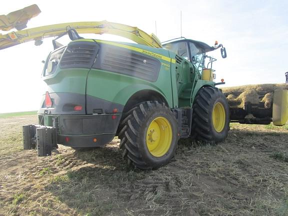 Image of John Deere 9900 equipment image 2