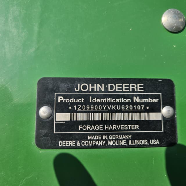 Image of John Deere 9900 equipment image 1
