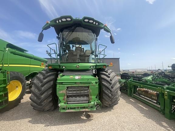 Image of John Deere 9900 equipment image 1