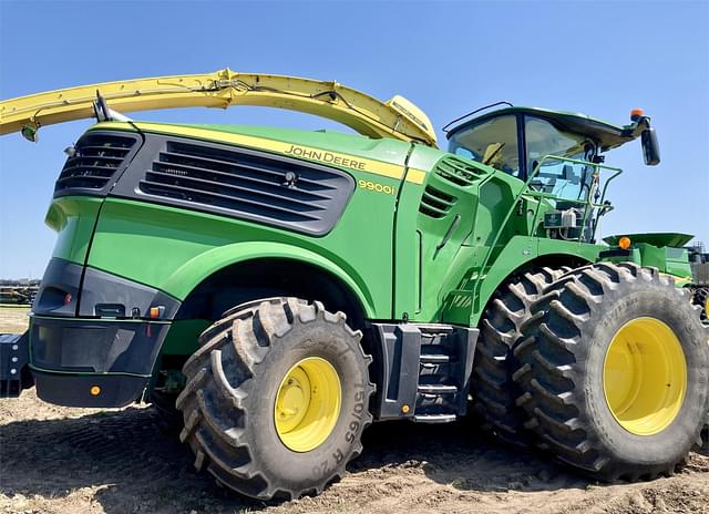 Image of John Deere 9900i equipment image 3