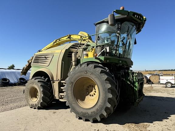 Image of John Deere 9900i Primary image