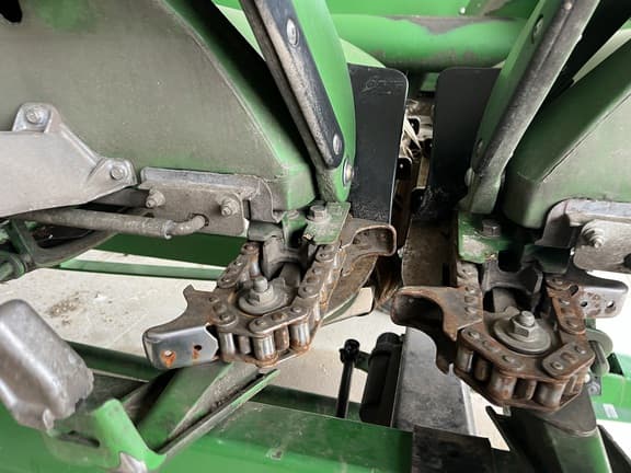 Image of John Deere C12R equipment image 3