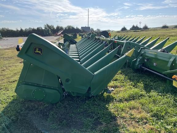 Image of John Deere C16R equipment image 2