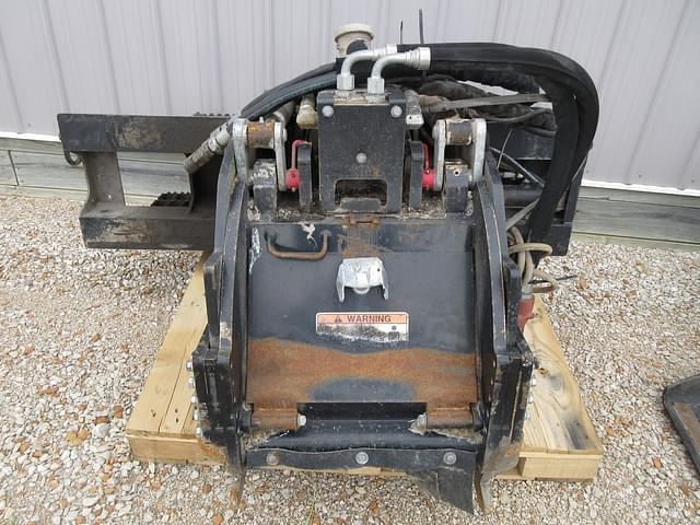 Image of John Deere CP18E equipment image 4