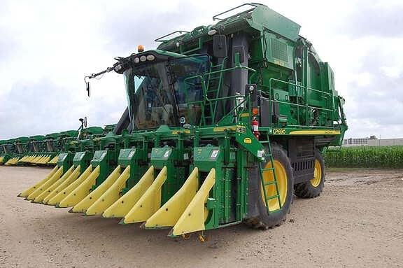 Image of John Deere CP690 Primary image