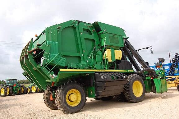 Image of John Deere CP690 equipment image 2