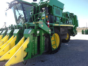 Main image John Deere CP690