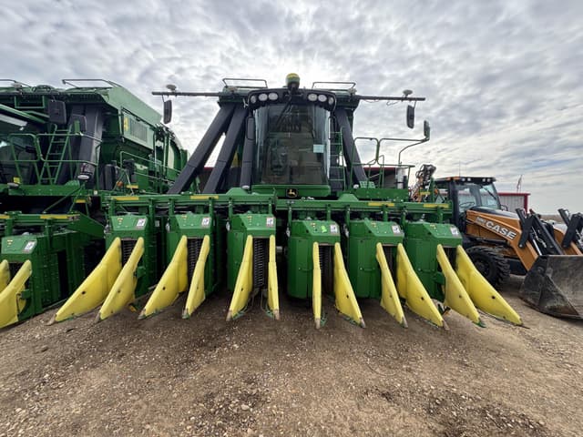 Image of John Deere CP690 equipment image 4