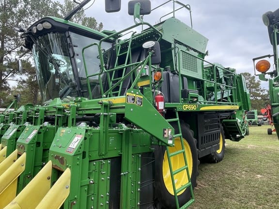 Main image John Deere CP690