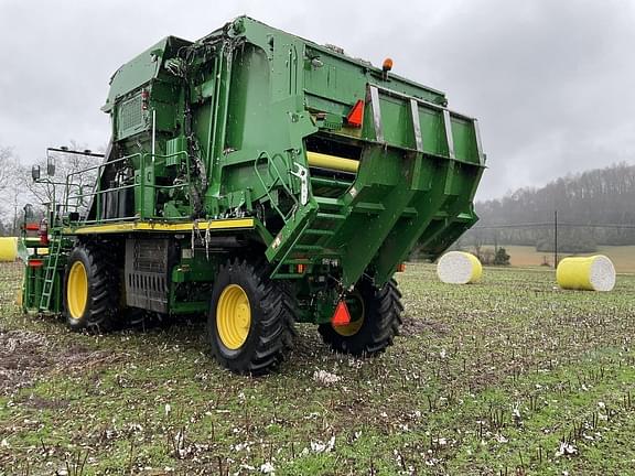 Thumbnail image John Deere CP690 3