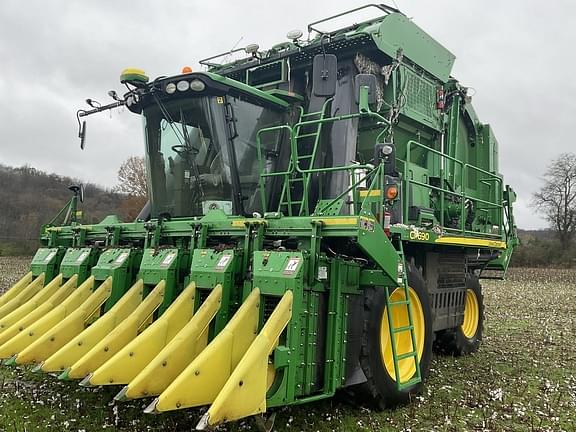 Thumbnail image John Deere CP690 1