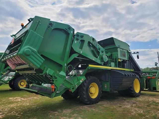 Image of John Deere CP690 equipment image 4