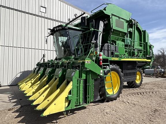 Image of John Deere CP690 equipment image 4