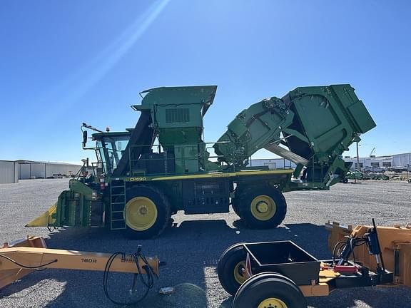 Image of John Deere CP690 equipment image 1