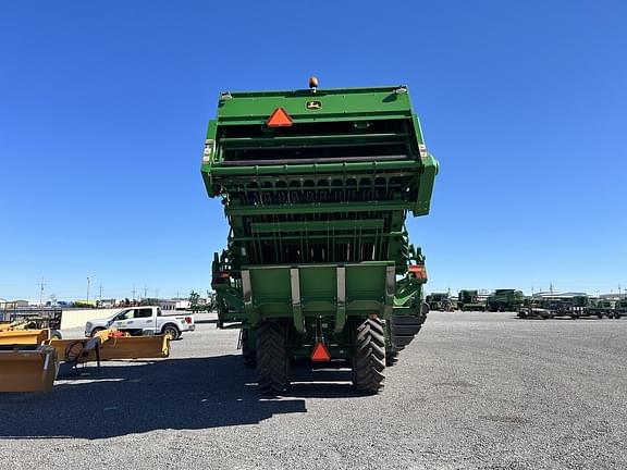 Image of John Deere CP690 equipment image 3