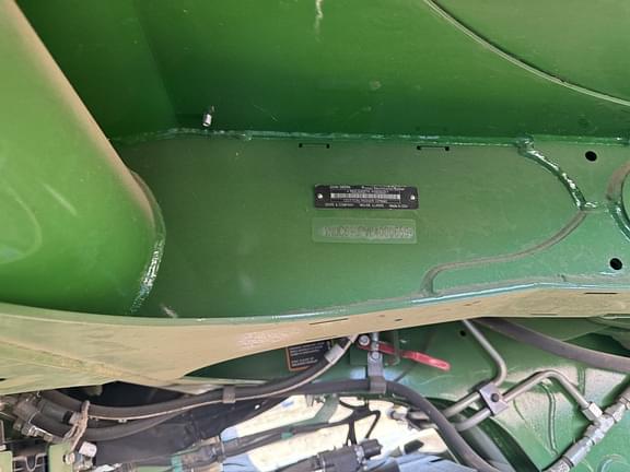 Image of John Deere CP690 equipment image 4