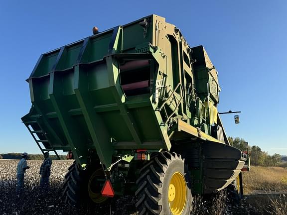 Image of John Deere CP690 equipment image 3