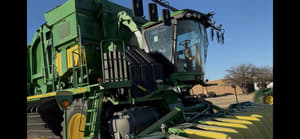 2020 John Deere CS690 Image