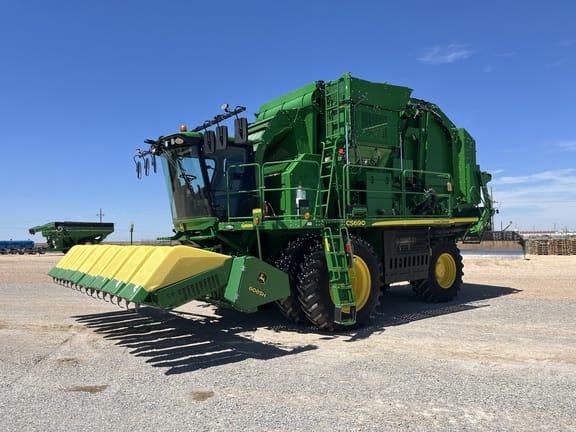 Main image John Deere CS690