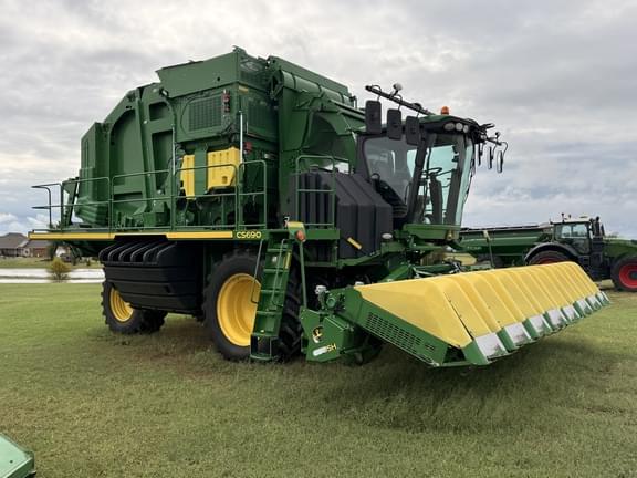 Image of John Deere CS690 equipment image 4