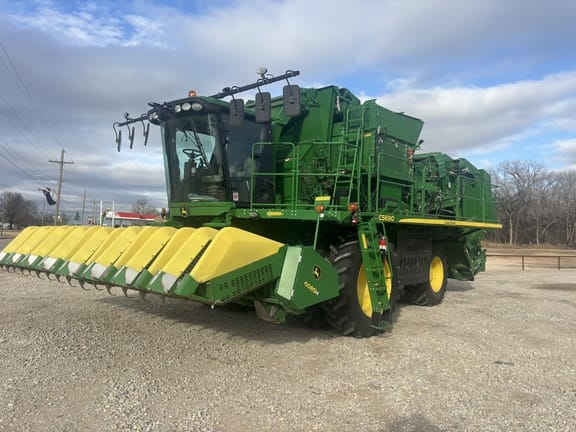 2020 John Deere CS690 Equipment Image0