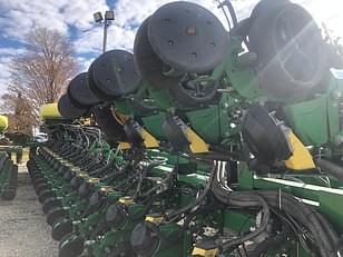 Main image John Deere DB120 10