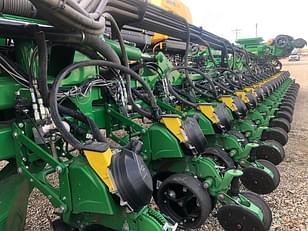 Main image John Deere DB120 5