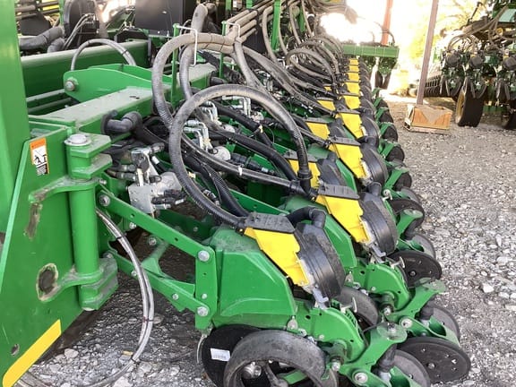 Main image John Deere DB60