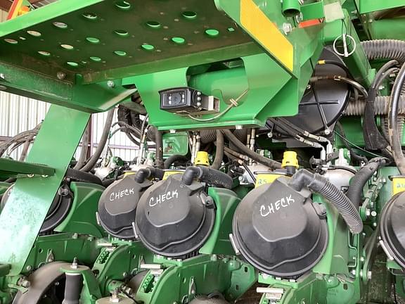 Image of John Deere DB60 equipment image 3