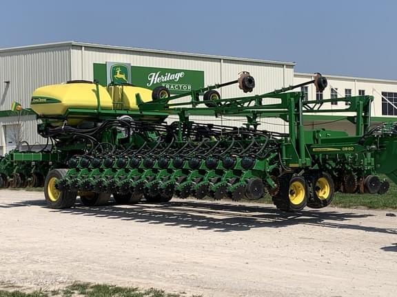 Image of John Deere DB60 equipment image 1